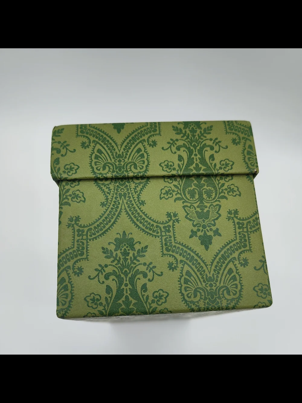 GUCCI Green Damask Gift Box Storage Box Luxe Packaging Decor Vanity LIKE NEW